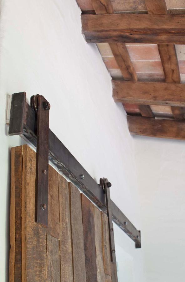 B&B La Rectoria De Sant Miquel De Pineda Sant Felíu de Pallarols Buitenkant foto